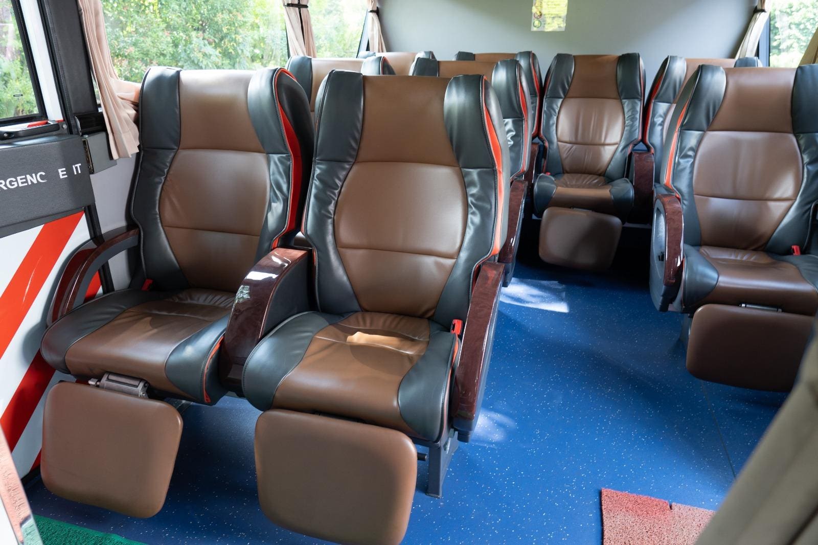 Luxury coach setting (8)